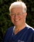 Portrait Dr. Alexander Offer, Privatpraxis für Zahnheilkunde Dr. Offer, Praxis für Zahnheilkunde, CMD und Implantate, Bremen, Zahnarzt