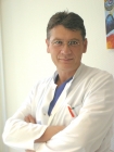 Portrait Dr. med. dent. MSc Lorenz Bösch, DCI Zahnärztliche Praxisklinik Dr. Lorenz Bösch MSc & Kollegen, Pforzheim, Oralchirurg, Zahnarzt